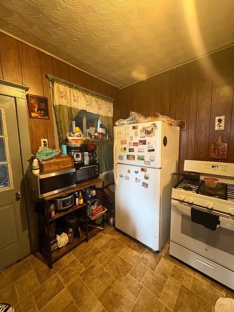 Tiny photo for 7158 S May Street, Chicago, IL 60621 (MLS # 12736558)