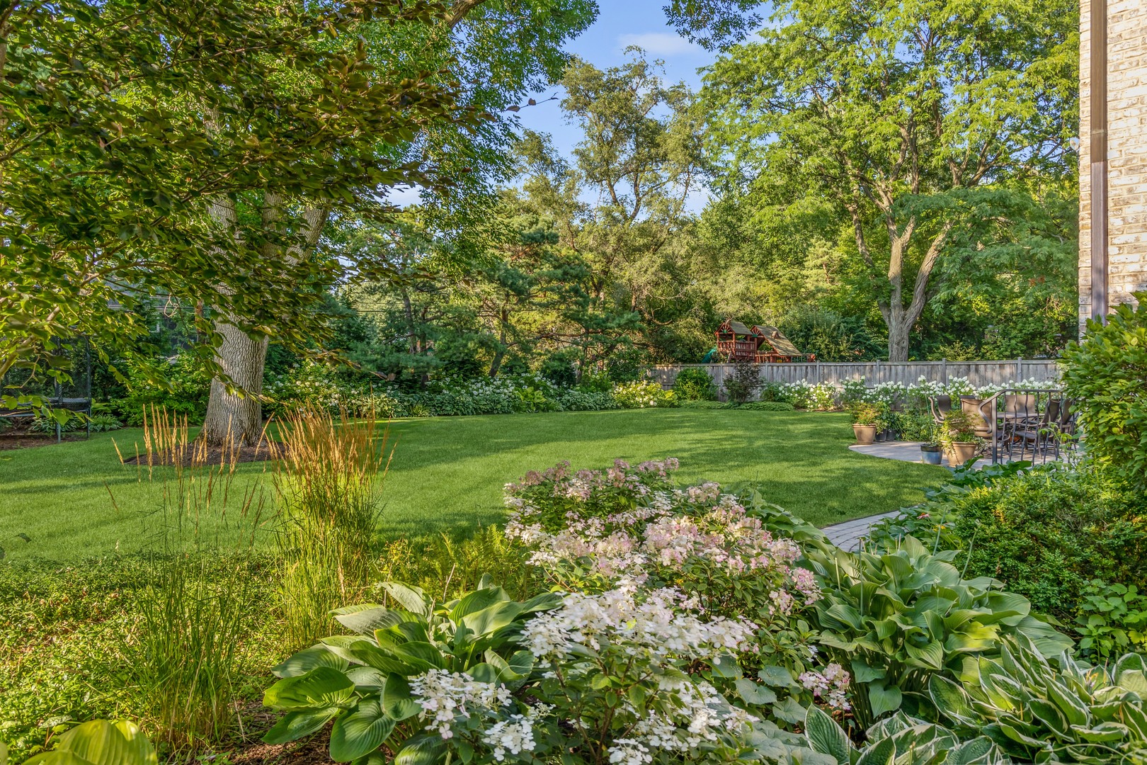 1575 HICKORY Lane