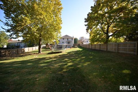 Tiny photo for 501 CARDINAL Drive, Mt Vernon, IL 62864 (MLS # EB460440)