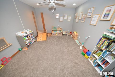 Tiny photo for 501 CARDINAL Drive, Mt Vernon, IL 62864 (MLS # EB460440)