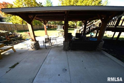 Tiny photo for 501 CARDINAL Drive, Mt Vernon, IL 62864 (MLS # EB460440)