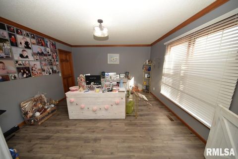 Tiny photo for 501 CARDINAL Drive, Mt Vernon, IL 62864 (MLS # EB460440)