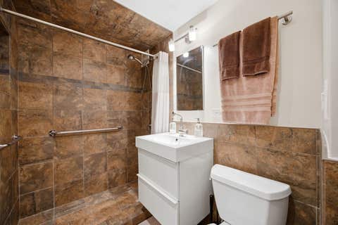 Tiny photo for 1864 SHERMAN Avenue #5SW, Evanston, IL 60201 (MLS # 12708941)