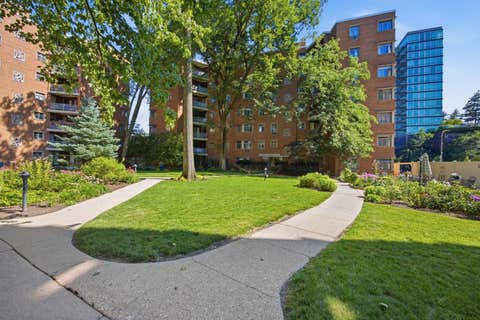 Tiny photo for 1864 SHERMAN Avenue #5SW, Evanston, IL 60201 (MLS # 12708941)
