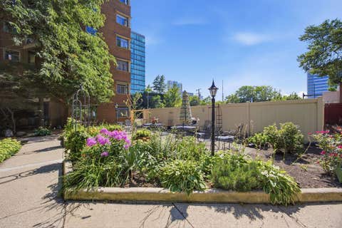 Tiny photo for 1864 SHERMAN Avenue #5SW, Evanston, IL 60201 (MLS # 12708941)