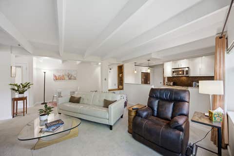 Tiny photo for 1864 SHERMAN Avenue #5SW, Evanston, IL 60201 (MLS # 12708941)
