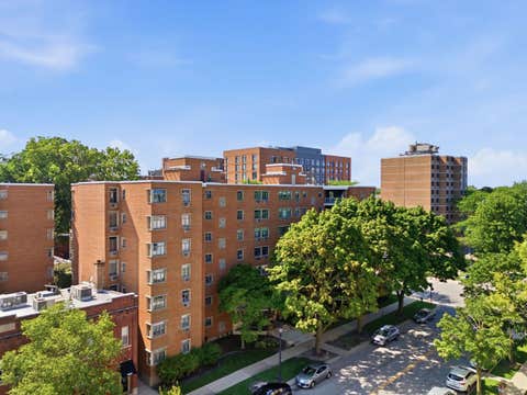Tiny photo for 1864 SHERMAN Avenue #5SW, Evanston, IL 60201 (MLS # 12708941)