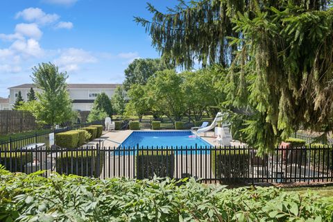 Tiny photo for 6409 Davidson Court, Gurnee, IL 60031 (MLS # 12522167)