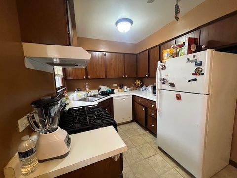 Tiny photo for 1913 Apache Road, Waukegan, IL 60087 (MLS # 12586302)