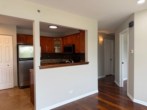 Tiny photo for 321 Whispering Court, Bolingbrook, IL 60440 (MLS # 12453101)