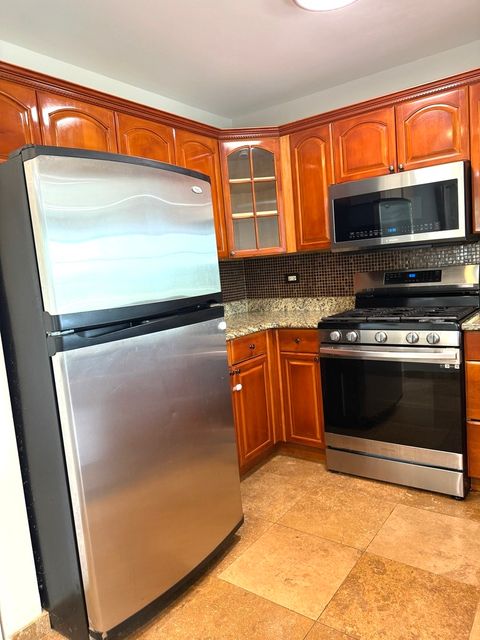 Tiny photo for 321 Whispering Court, Bolingbrook, IL 60440 (MLS # 12453101)
