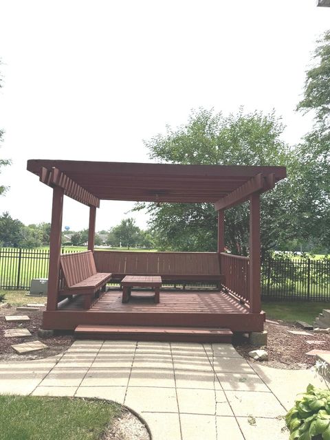 Tiny photo for 321 Whispering Court, Bolingbrook, IL 60440 (MLS # 12453101)