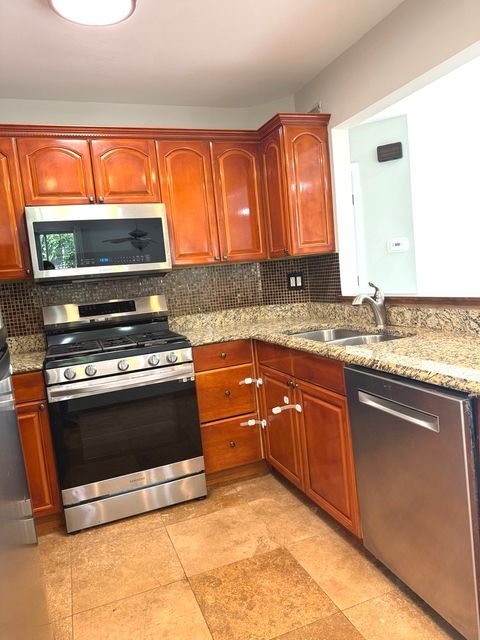 Tiny photo for 321 Whispering Court, Bolingbrook, IL 60440 (MLS # 12453101)