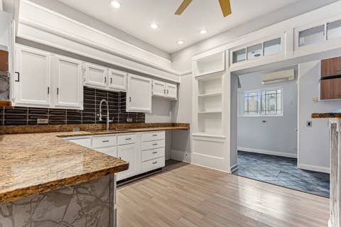 Tiny photo for 5114 S Dorchester Avenue, Chicago, IL 60615 (MLS # 12717433)