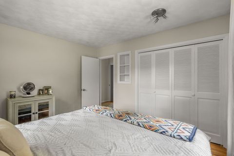 Tiny photo for 2327 Salem Court, Bettendorf, IA 52722 (MLS # 12690755)