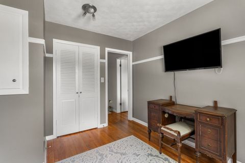 Tiny photo for 2327 Salem Court, Bettendorf, IA 52722 (MLS # 12690755)