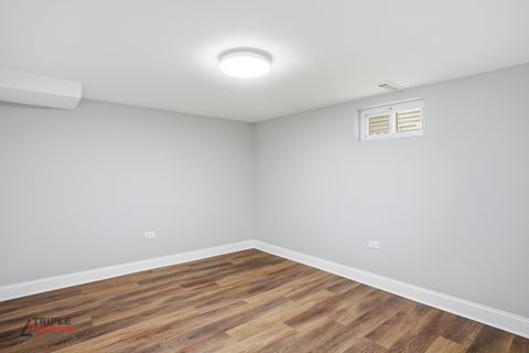 Tiny photo for 7725 S St Louis Avenue, Chicago, IL 60652 (MLS # 12540738)