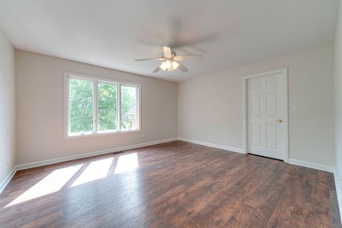 Tiny photo for 12 RIDERWOOD Road, North Barrington, IL 60010 (MLS # 12486094)