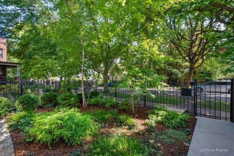 Tiny photo for 2948 W Belden Avenue, Chicago, IL 60647 (MLS # 12742185)
