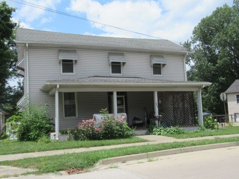 Photo of 233 Buena Vista Street, Paris, IL 61944 (MLS # 12596537)