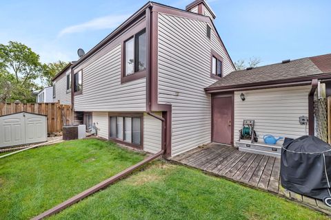 Tiny photo for 203 W Birchwood Drive #5, Romeoville, IL 60446 (MLS # 12493051)