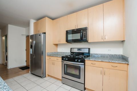 Tiny photo for 7243 Madison Street #310, Forest Park, IL 60130 (MLS # 12588858)