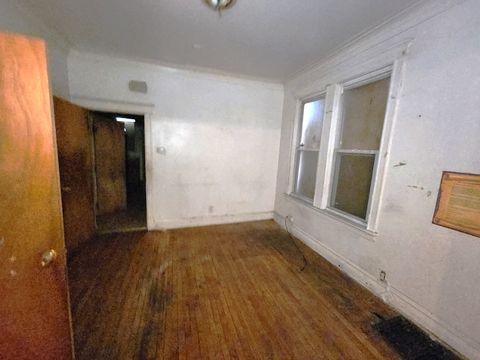 Tiny photo for 5242 S Sangamon Street, Chicago, IL 60609 (MLS # 12625305)