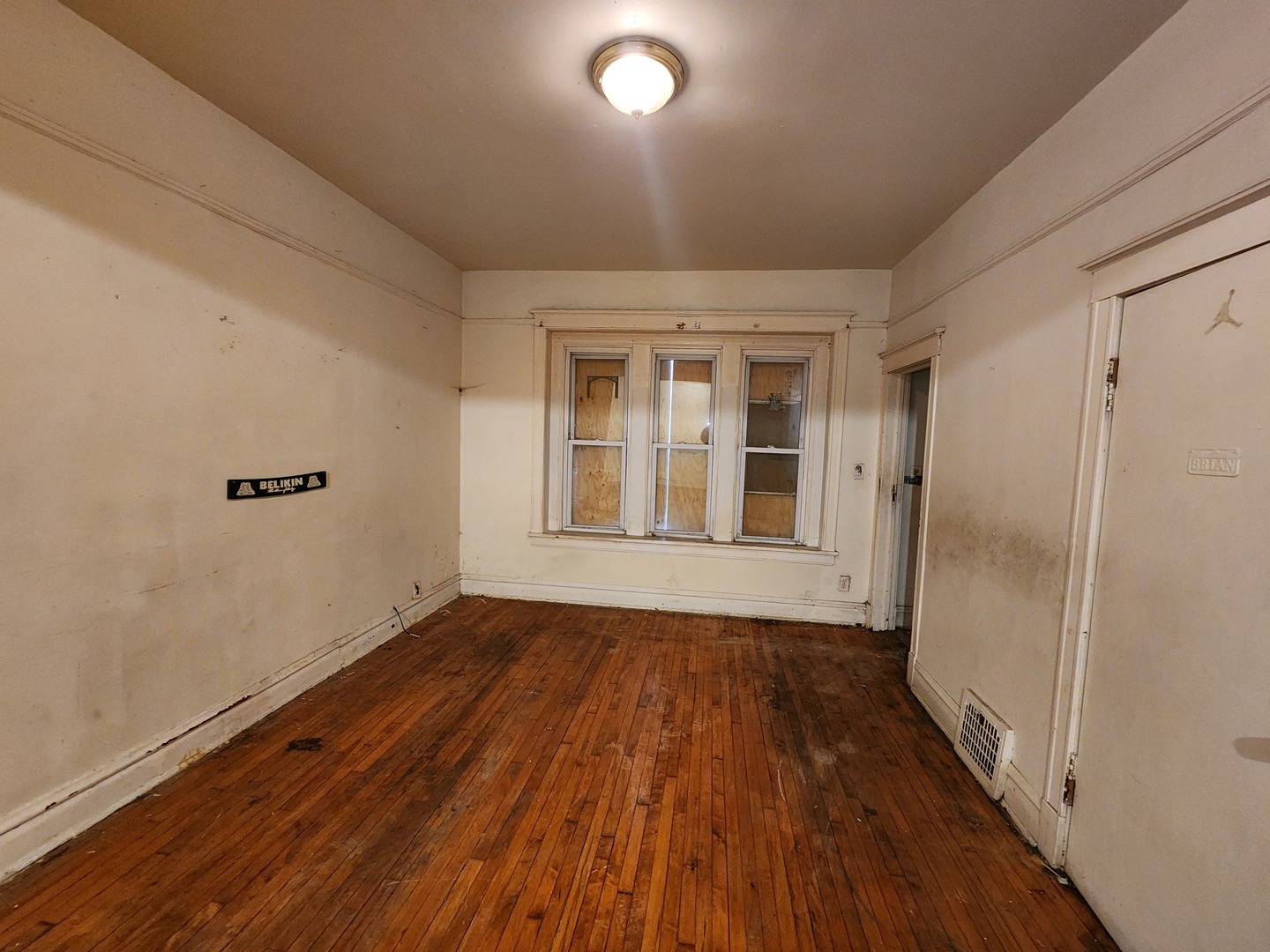 5242 S Sangamon Street