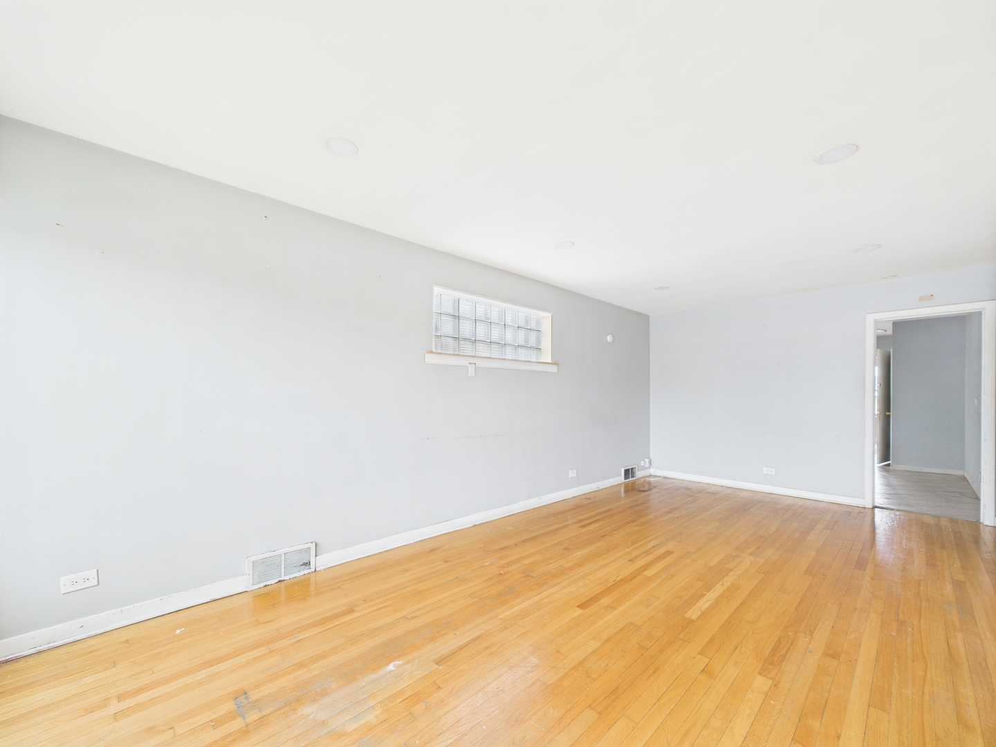 3810 W 71st Street