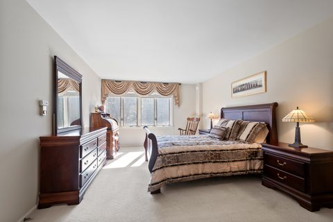 Tiny photo for 22 Park Lane #204, Park Ridge, IL 60068 (MLS # 12620534)