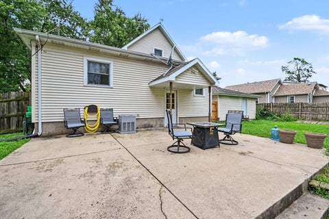 Tiny photo for 304 N Maple Street, Grant Park, IL 60940 (MLS # 12733255)