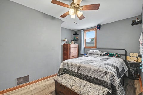 Tiny photo for 304 N Maple Street, Grant Park, IL 60940 (MLS # 12733255)