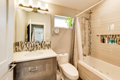 Tiny photo for 1721 S CUMBERLAND Avenue, Park Ridge, IL 60068 (MLS # 12698744)
