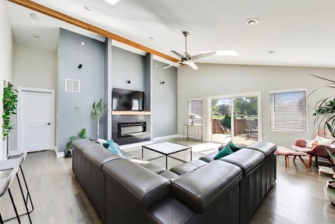 Tiny photo for 1721 S CUMBERLAND Avenue, Park Ridge, IL 60068 (MLS # 12698744)