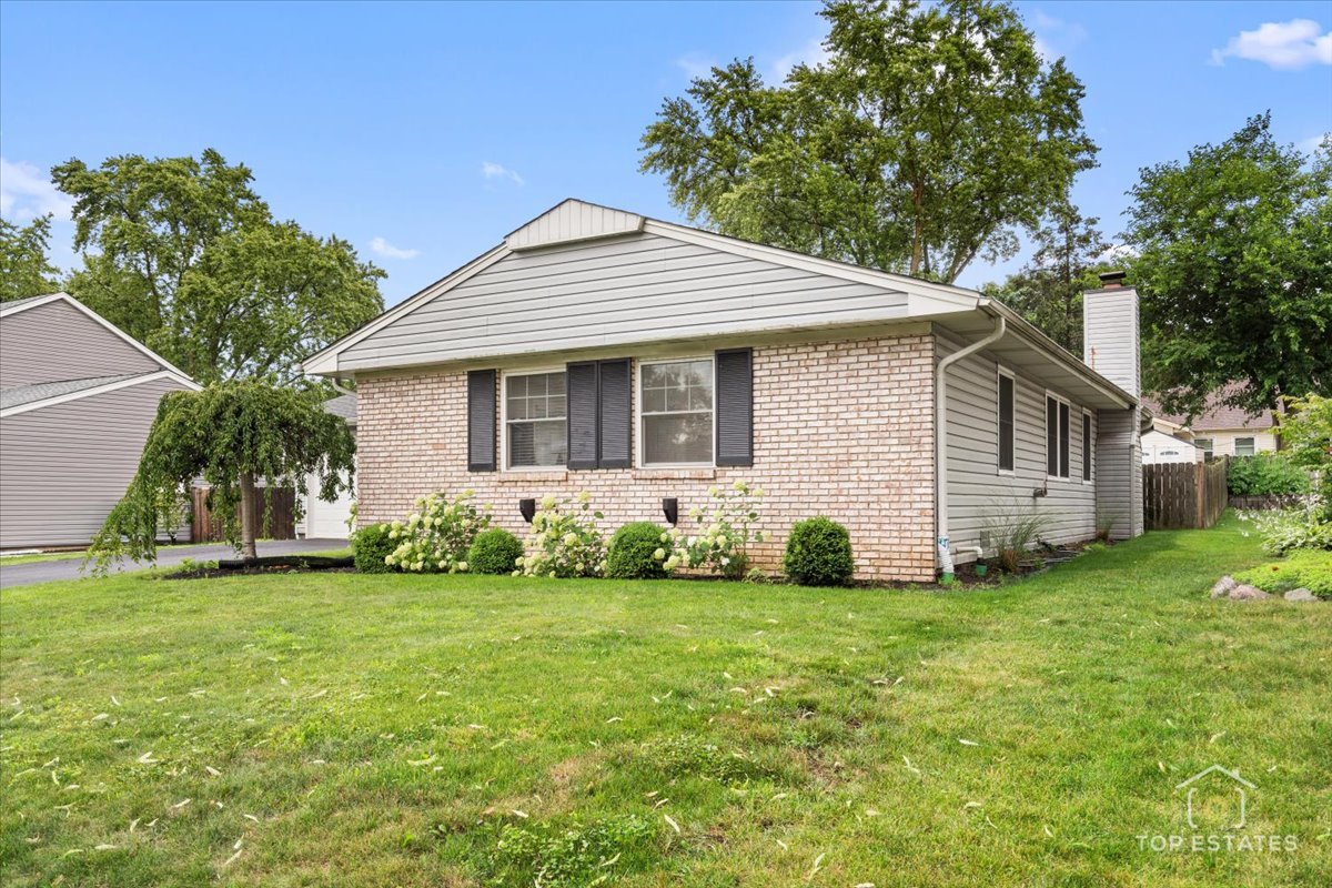 957 Country Lane