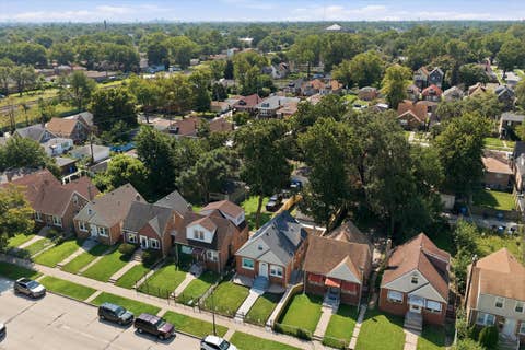 Tiny photo for 433 W 100TH Street, Chicago, IL 60628 (MLS # 12736088)