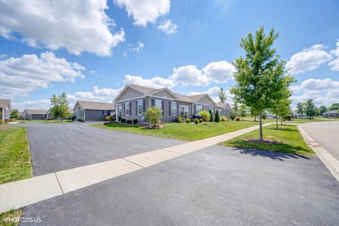 Tiny photo for 2274 Cypress Court #3211, Wonder Lake, IL 60097 (MLS # 12546454)