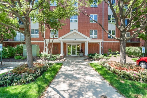 Photo of 110 N Milwaukee Avenue #303, Wheeling, IL 60090 (MLS # 12674575)