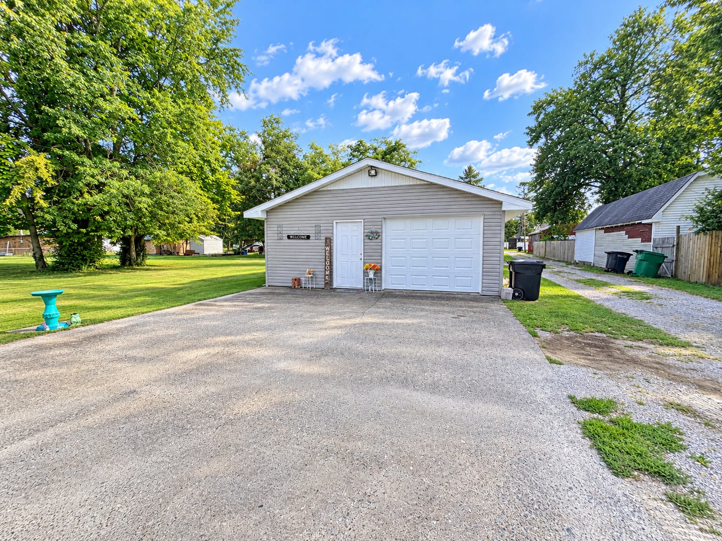 210 W 20th Street