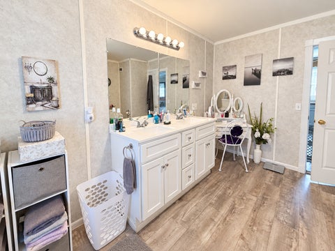 Tiny photo for 210 W 20th Street, Metropolis, IL 62960 (MLS # 12762505)