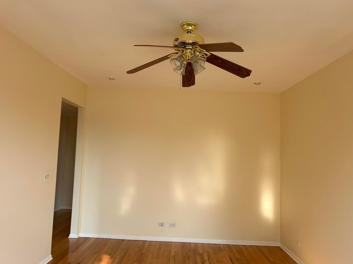 800 S Independence Boulevard 3
