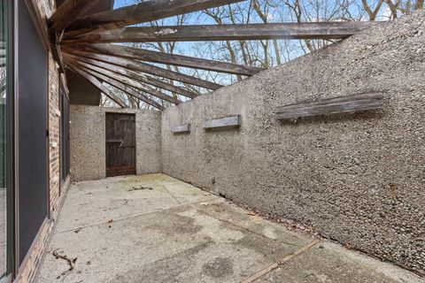 Tiny photo for 330 S Barrington Road, Barrington, IL 60010 (MLS # 12548267)