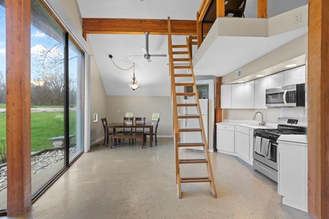 Tiny photo for 330 S Barrington Road, Barrington, IL 60010 (MLS # 12548267)