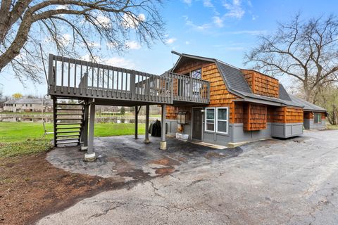 Tiny photo for 330 S Barrington Road, Barrington, IL 60010 (MLS # 12548267)