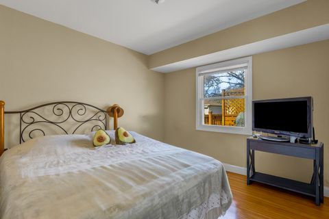 Tiny photo for 1501 Washington Street, Lake In The Hills, IL 60156 (MLS # 12581332)