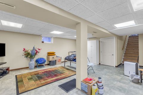 Tiny photo for 1501 Washington Street, Lake In The Hills, IL 60156 (MLS # 12581332)