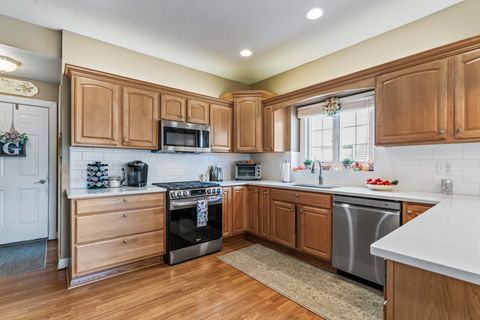 Tiny photo for 360 Center Point Drive S, Bourbonnais, IL 60914 (MLS # 12486066)