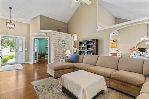 Tiny photo for 360 Center Point Drive S, Bourbonnais, IL 60914 (MLS # 12486066)