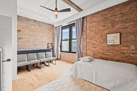 Tiny photo for 728 W Jackson Boulevard #701, Chicago, IL 60661 (MLS # 12575850)