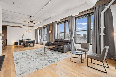 Tiny photo for 728 W Jackson Boulevard #701, Chicago, IL 60661 (MLS # 12575850)